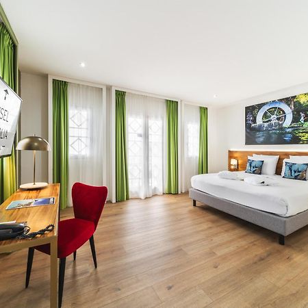Hotel Exsel Creolia 圣丹尼斯 外观 照片