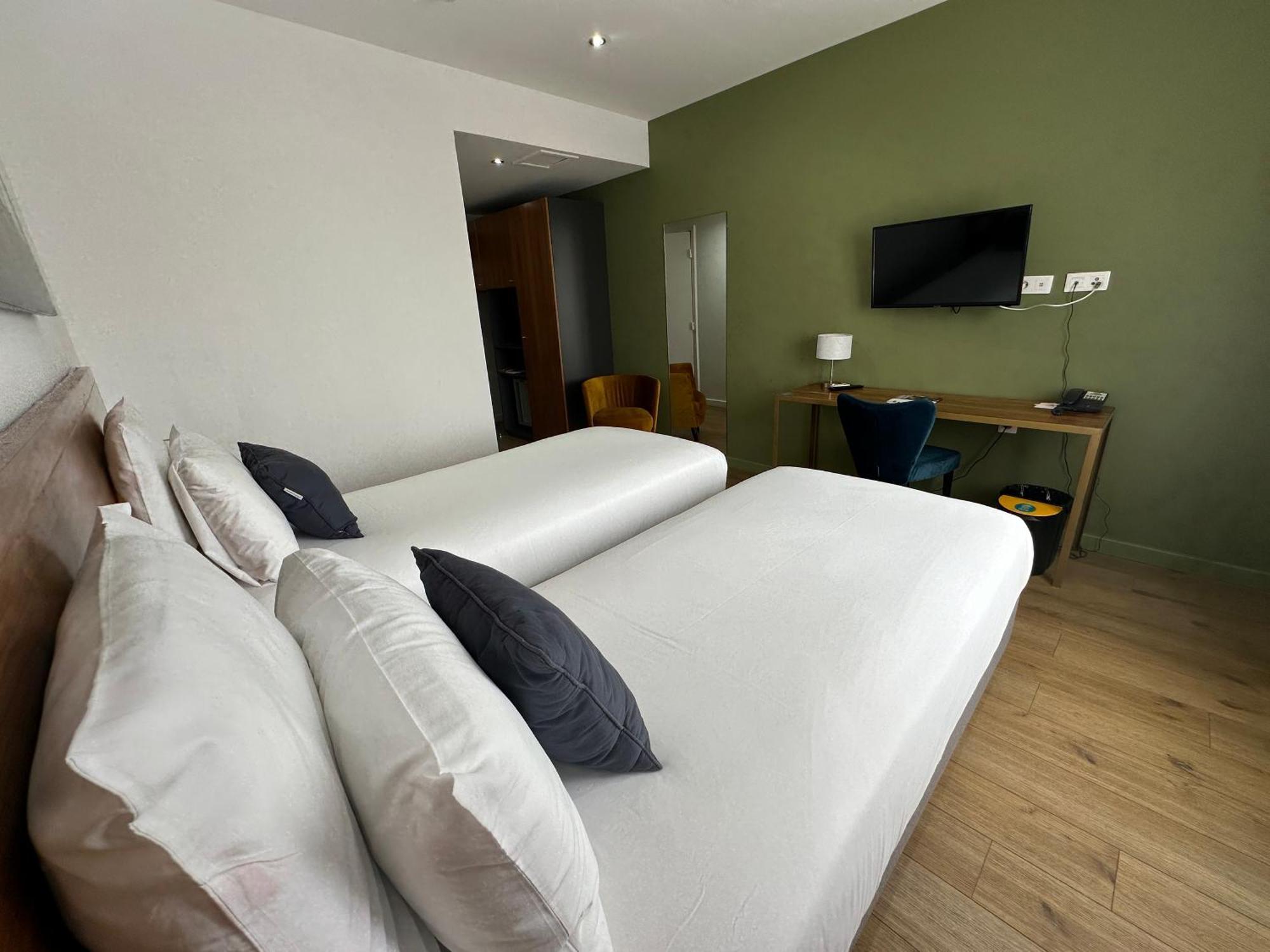 Hotel Exsel Creolia 圣丹尼斯 外观 照片