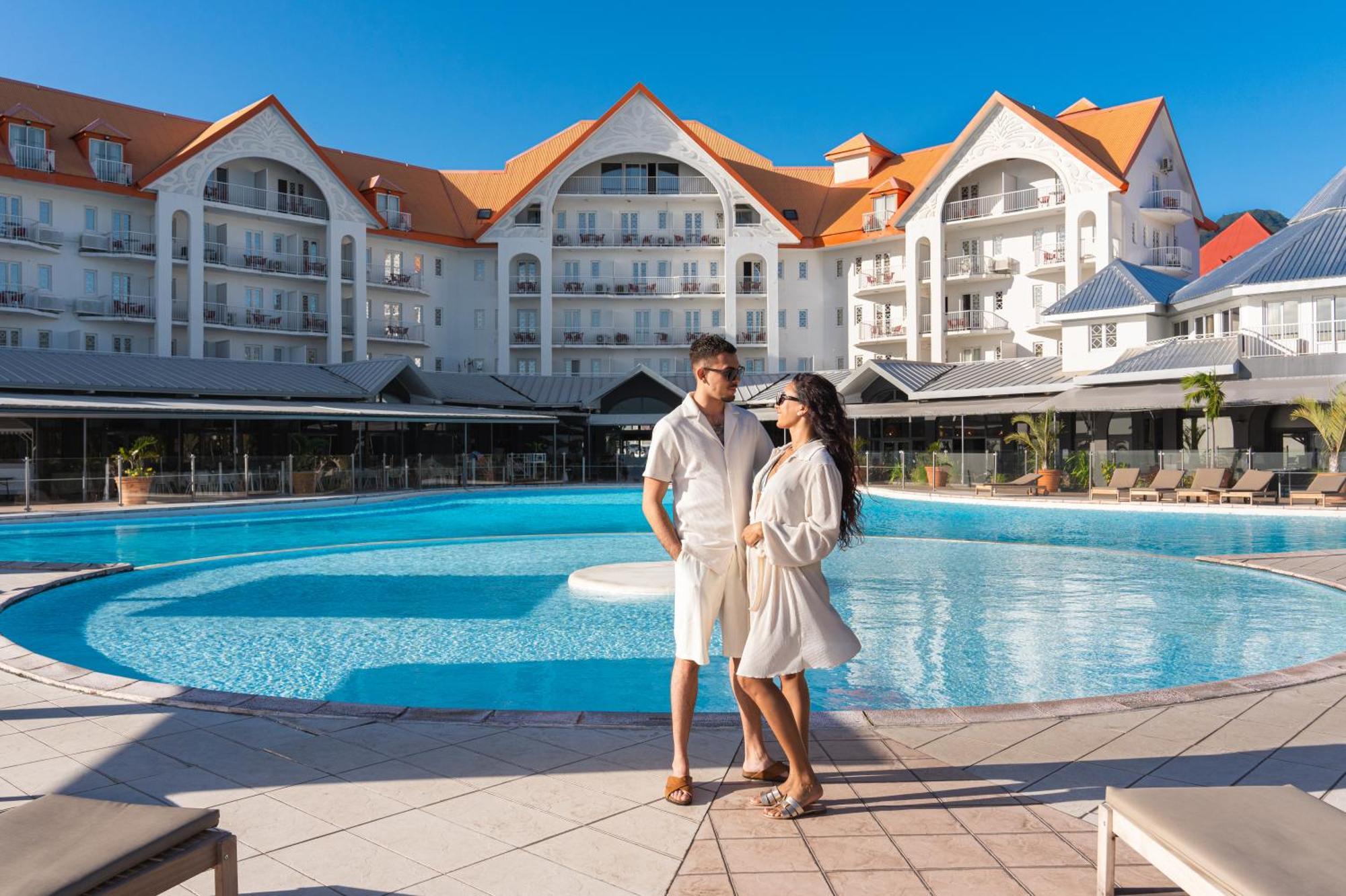 Hotel Exsel Creolia 圣丹尼斯 外观 照片